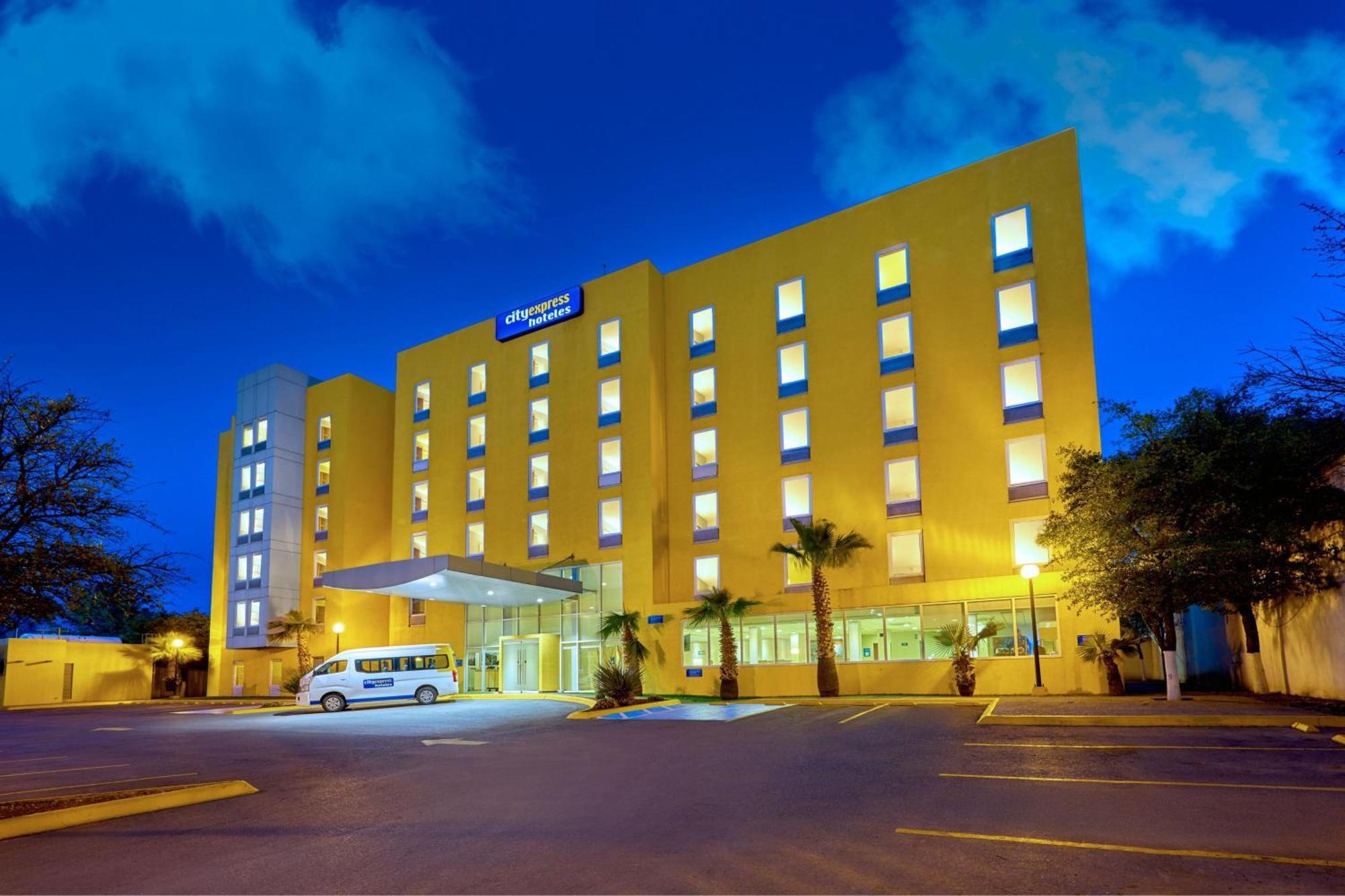 ซิตี้ เอ็กซ์เพรส ซัลติโย ใต้ Hotel ซัลติโญ ภายนอก รูปภาพ
